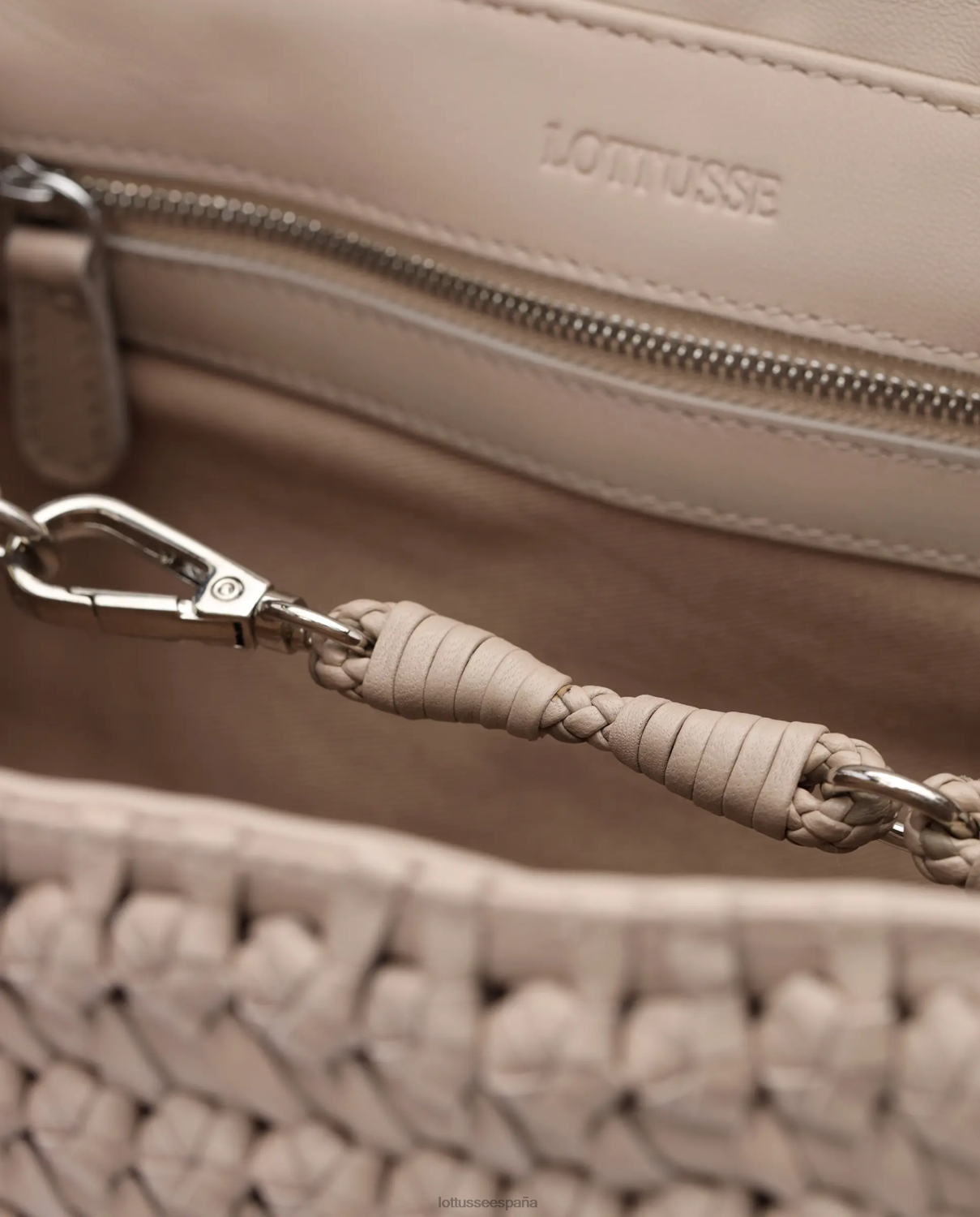 Lottusse bolso noodbag con asa superior de cordero trenzado y lavado blanquecino recopilación accesorios V40NX425